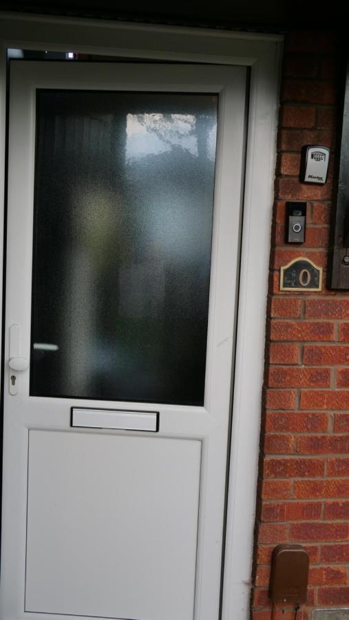 Milton Keynes Luxury Short Stay House With Wifi And Free Parking Wolverton  Екстериор снимка
